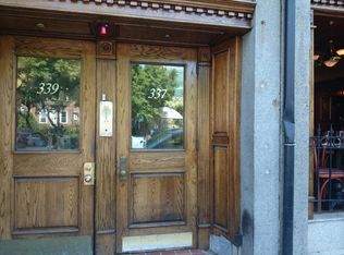 337 Hanover St APT 3, Boston, MA 02113