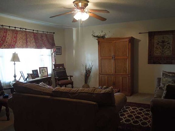 2nd image of 503 Sherwood St