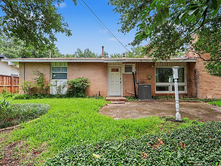 807 Edgefield Dr — Photo 20