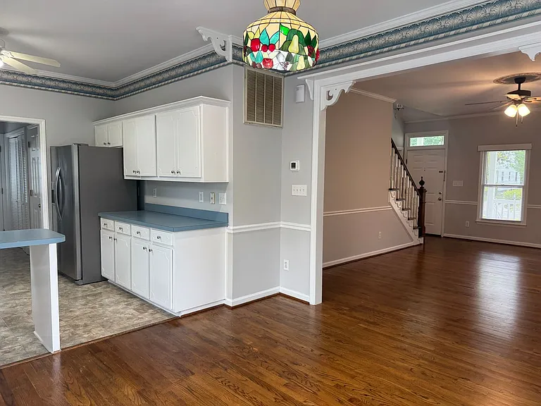 2105 Rail Ct — Photo 7