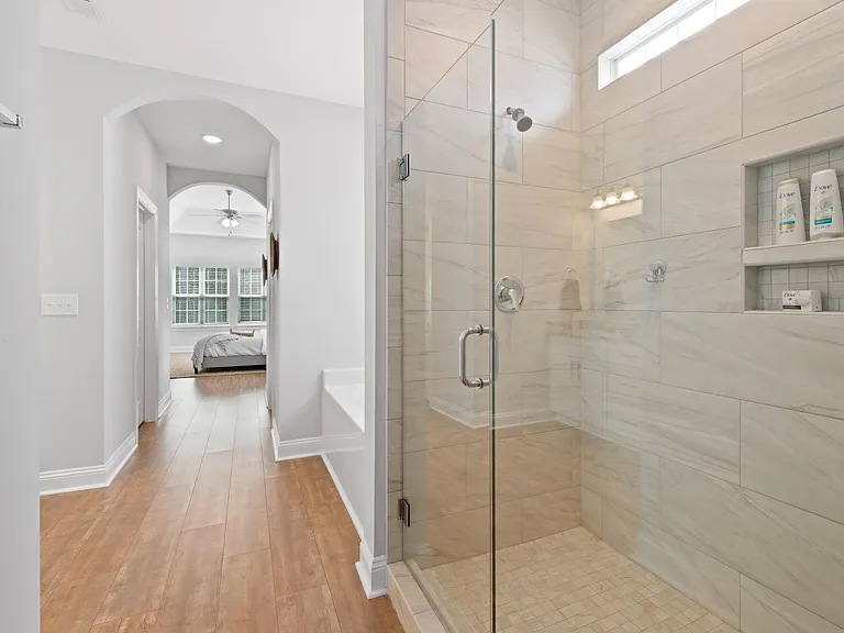 629 11th Ave S — Photo 16