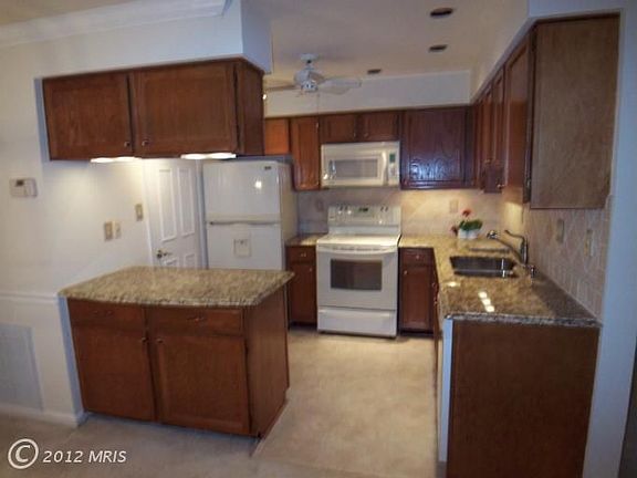 5th image of 10194 Ashbrooke Ct #117