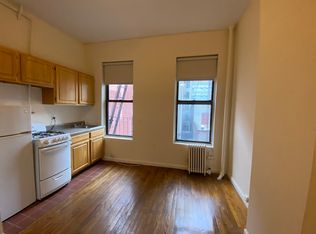211 E 5th St APT 6, New York, NY 10003