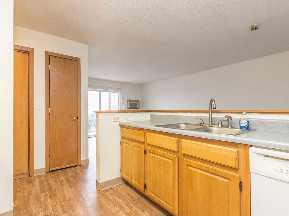 Valley Railroad Apartment Rentals Perry, IA Zillow