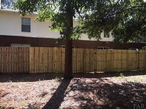2nd image of 3840 Spanish Trl APT C