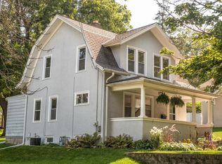 305 Fisk Ave, Waukesha, WI 53186