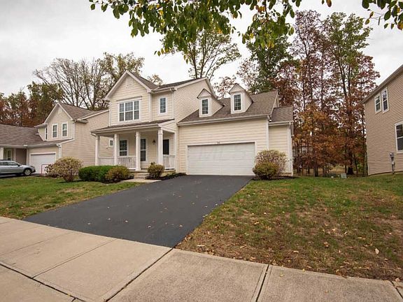 3rd image of 316 Seatrain Dr