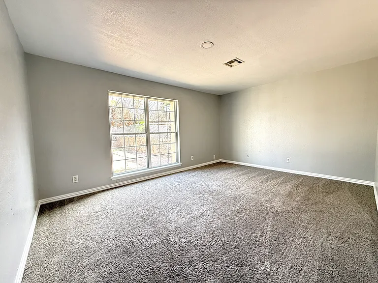 10405 Ashwood Dr — Photo 23