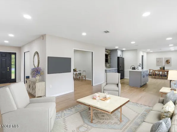 257 Alexander Ave, Howell, NJ 07731