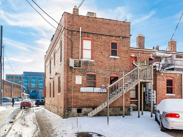 24 Chittenden Ave — Photo 35