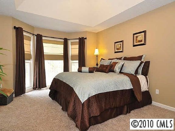 5th image of 6918 Live Oaks Ln