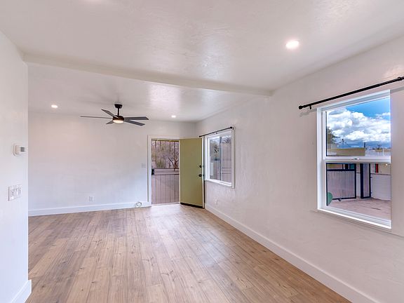 5th image of 2940 E Edison St #2