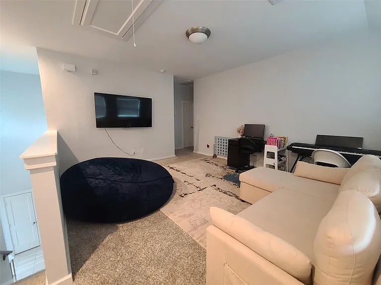 7035 Coneflower Creek Ct — Photo 11