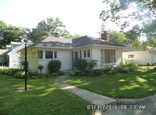 343 Wood St, Dekalb, IL 60115