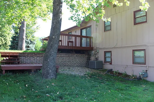 1305 Overlook Dr — Photo 30