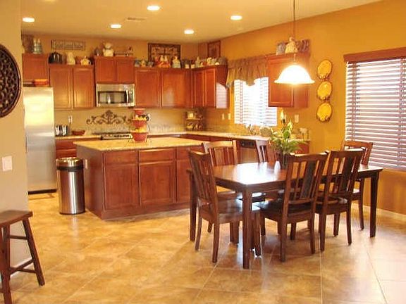 Gourmet Kitchen