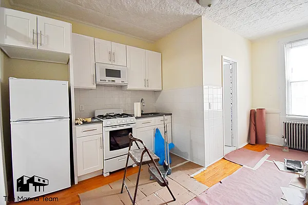 Rented by Compass | media 16