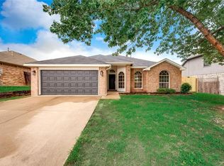 219 Patton Dr, Cedar Hill, TX 75104
