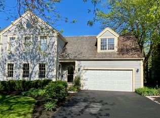 475 Cross Rd, Gurnee, IL 60031