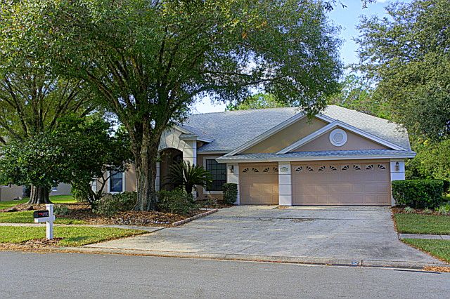 1st image of 17312 Hialeah Dr