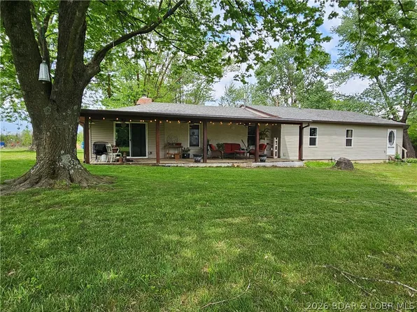 1014 Railroad Pond Rd, Eldon, MO 65026