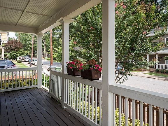Perfect front porch