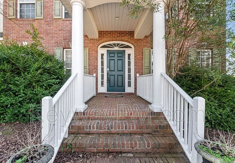 529 John Fox Run — Photo 4