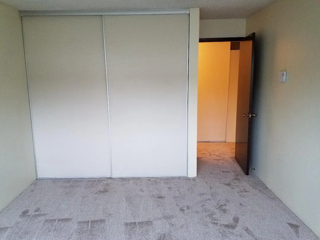 2 bed, 913 sqft, $1,700 — Photo 3