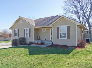 1006 Truman St, Pleasant Hill, MO 64080