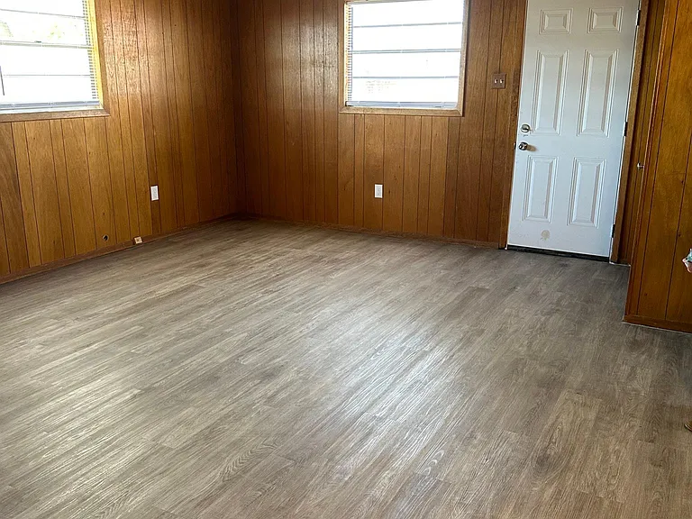 4605 Dakota Ave — Photo 15