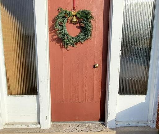 3rd image of 1431 Balmoral Ave APT 2S