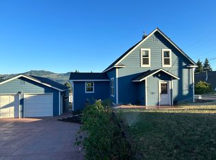 380 NE Snohomish Ave, White Salmon, WA 98672