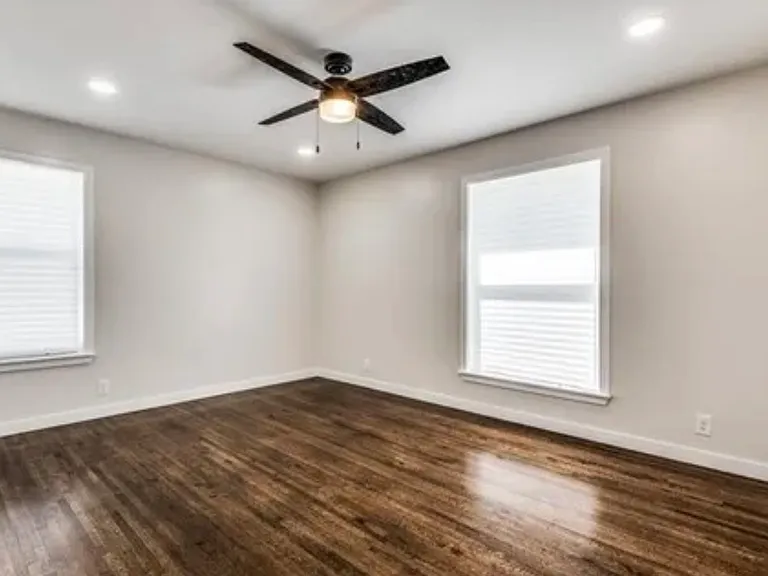 2050 Oates Cir — Photo 10