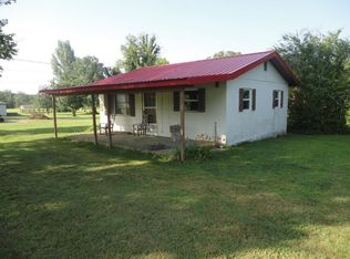 2710 Brayton Rd, Graysville, TN 37338