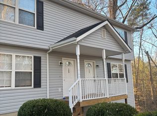 100 Myrtle Ln #B, Ooltewah, TN 37363