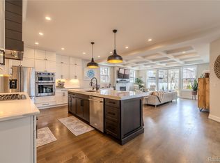 2135 Manchester Rd, Birmingham, MI 48009