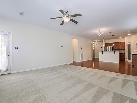 5th image of 21 Wensley Ct