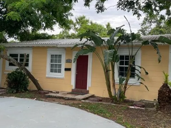 2435 Grant St, Hollywood, FL 33020