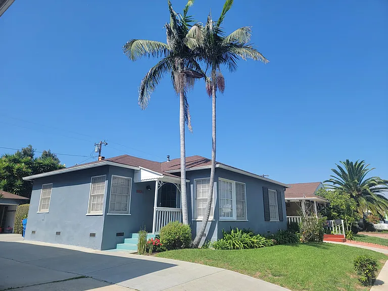 3831 Midway Ave — Photo 3