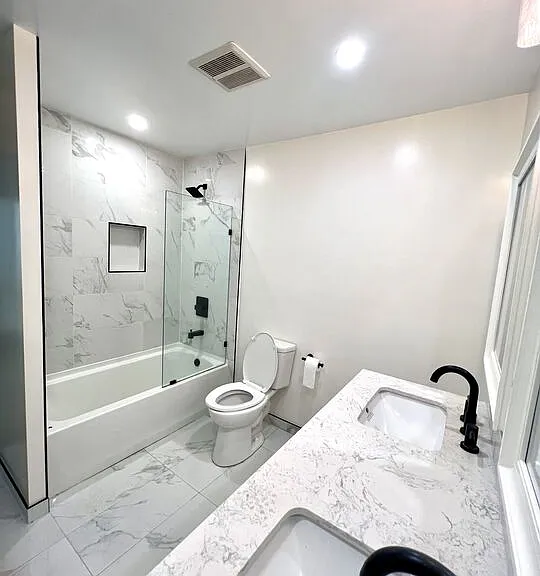 1656 S Crescent Heights Blvd — Photo 9