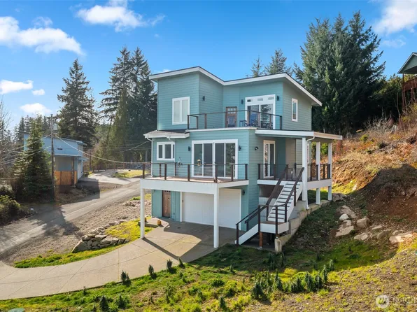 41 N Mardell Avenue, Hoodsport, WA 98548