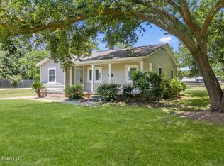 38 37th St, Gulfport, MS 39507