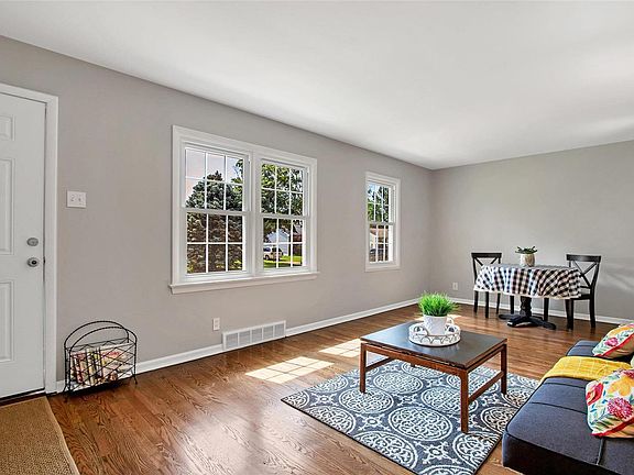 4th image of 10551 Kamping Ln