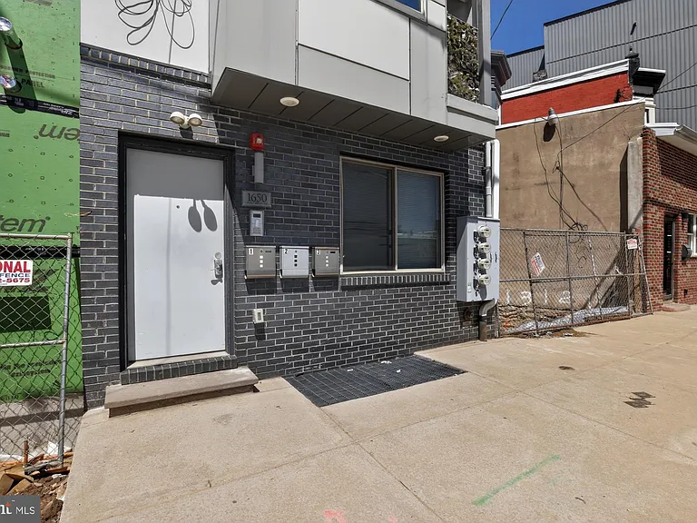 1650 Point Breeze Ave #3 — Photo 27