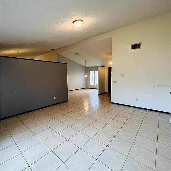 1748 Brightmeadow Ct — Photo 3