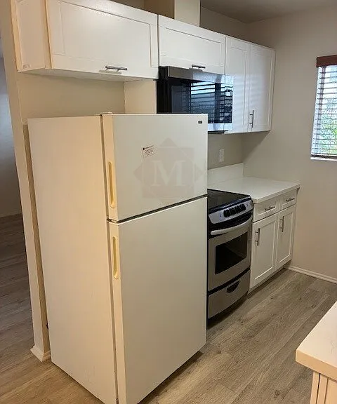 309 W Canon Perdido St #K — Photo 3