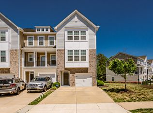 6200 W Stonepath Garden Dr, Chester, VA 23831