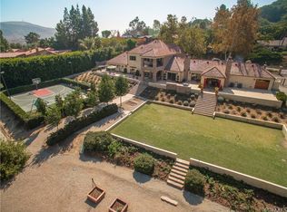 9891 Highcliff Dr, Santa Ana, CA 92705