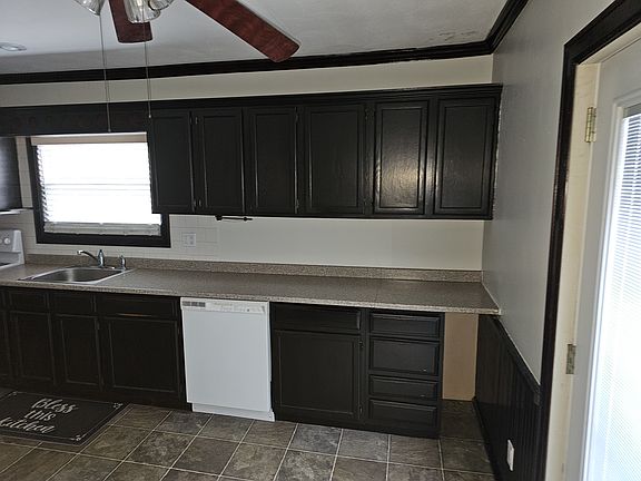 4th image of 14 Wayland St