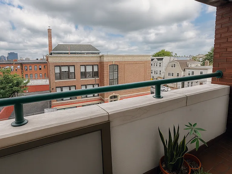 41-51 Wilson Ave #3G — Photo 9